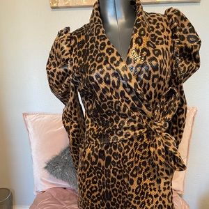 ❌SOLD❌ Leopard puffer sleeve blazer shorts